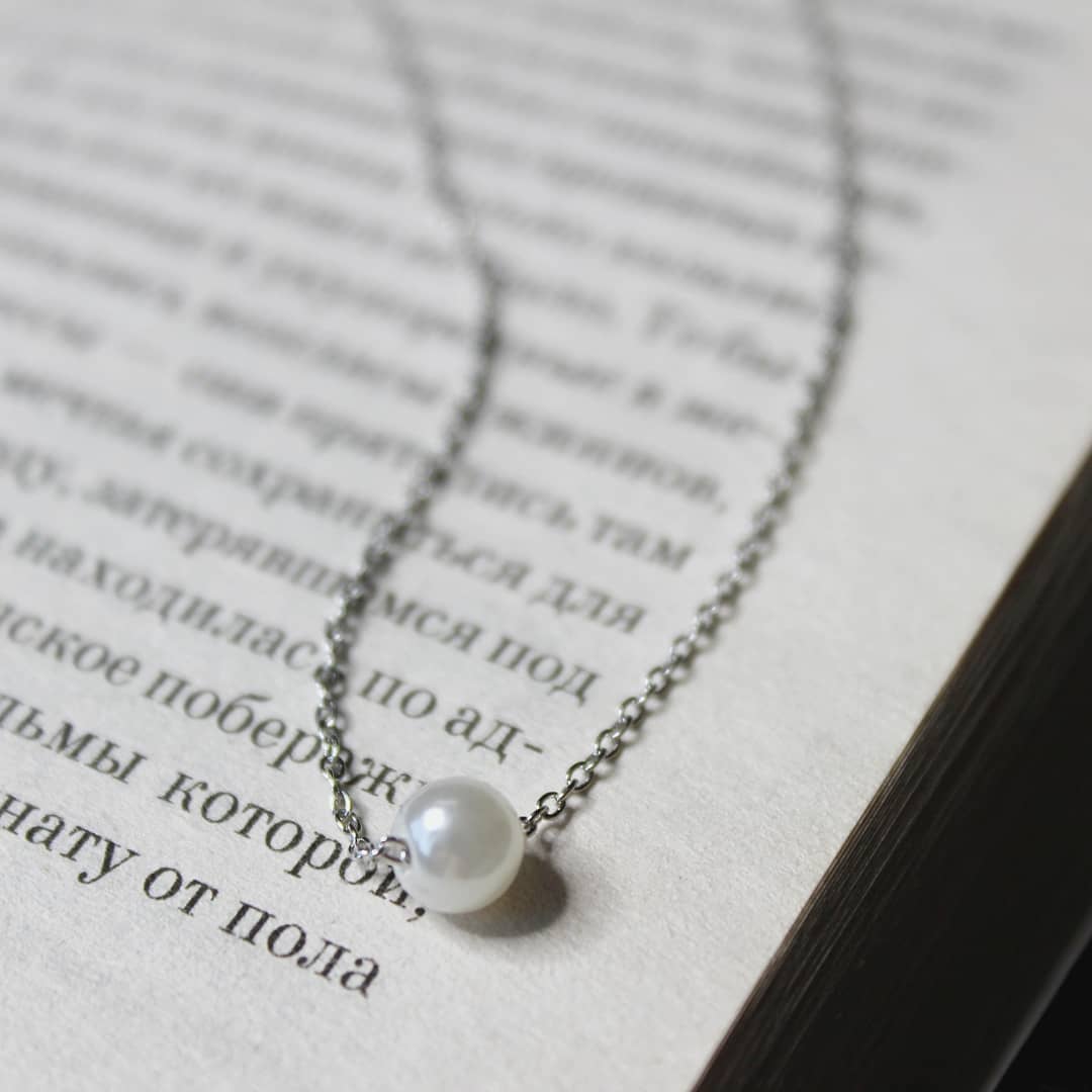 Classic Pearl Chain Choker Necklace