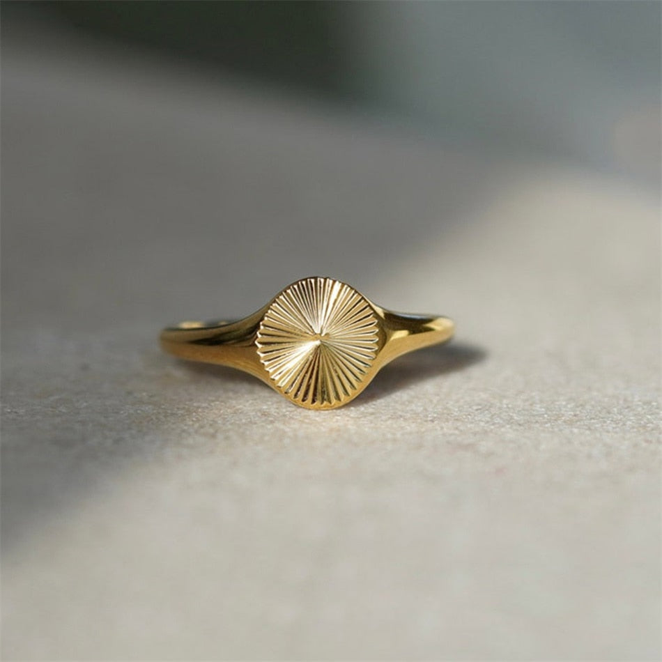 Rays Texture Circle Signet Chunky Dome Stainless Steel Ring